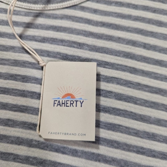 🆕️1 LEFT! Faherty Mens reversible Cloud Stone Peak Stripe Tee Shirt Pima Cotton - Picture 6 of 11